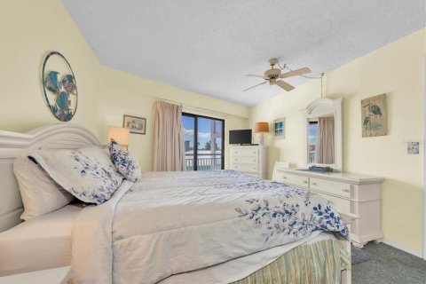 Condo in Indian Shores, Florida, 1 bedroom  № 2098181 - photo 15