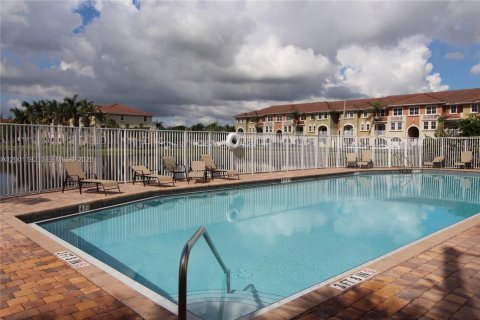 Copropriété à louer à Doral, Floride: 2 chambres, 104.33 m2 № 2065216 - photo 21