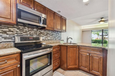 Copropriété à vendre à Palm Harbor, Floride: 1 chambre, 56.67 m2 № 1419395 - photo 3