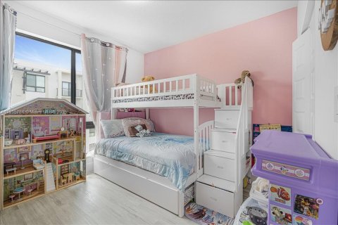 Купить кондоминиум в Дорал, Флорида 3 спальни, 104.42м2, № 1971820 - фото 27