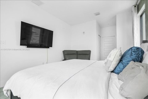 Купить кондоминиум в Дорал, Флорида 3 спальни, 104.42м2, № 1971820 - фото 25