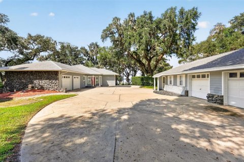 House in Weirsdale, Florida 2 bedrooms, 203.83 sq.m. № 2423969 - photo 30