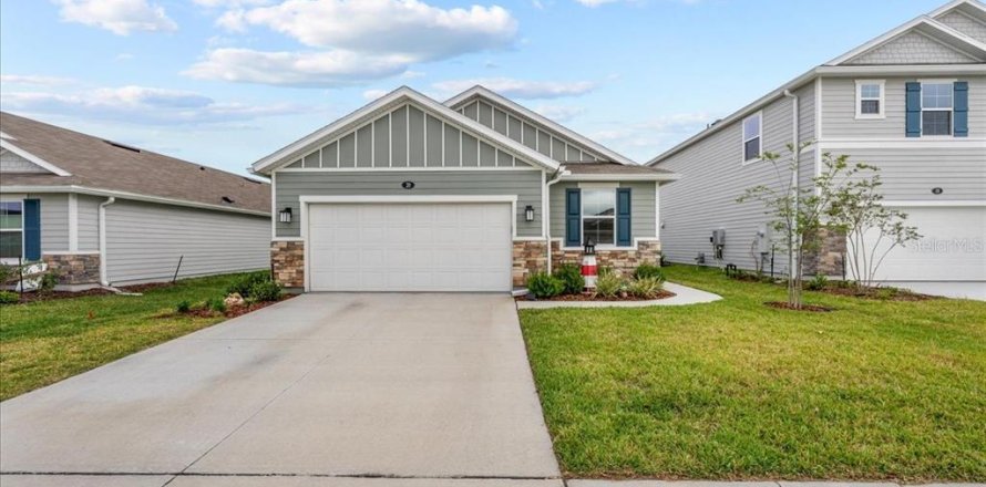 House in Palm Coast, Florida 4 bedrooms, 187.29 sq.m. № 1621020