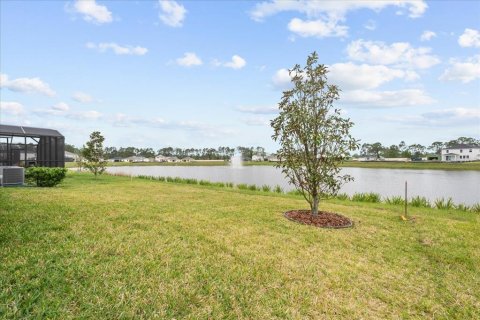 House in Palm Coast, Florida 4 bedrooms, 187.29 sq.m. № 1621020 - photo 23