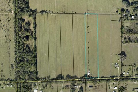 Land in Bunnell, Florida № 2408465