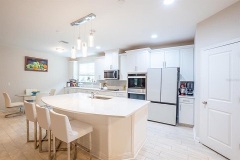 Casa en venta en Palm Coast, Florida, 4 dormitorios, 231.33 m2 № 2284355 - foto 11