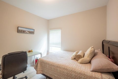Casa en venta en Palm Coast, Florida, 4 dormitorios, 231.33 m2 № 2284355 - foto 21