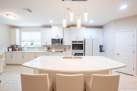Casa en venta en Palm Coast, Florida, 4 dormitorios, 231.33 m2 № 2284355 - foto 10