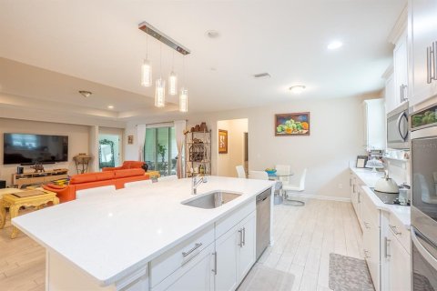 Casa en venta en Palm Coast, Florida, 4 dormitorios, 231.33 m2 № 2284355 - foto 12