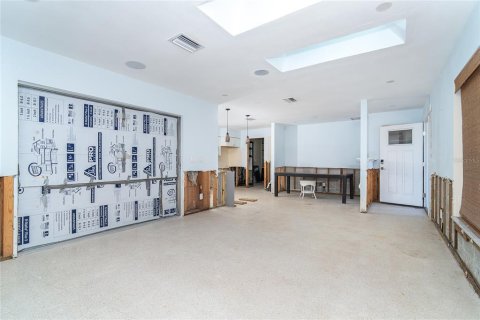 House in Englewood, Florida 2 bedrooms, 109.62 sq.m. № 1680385 - photo 5