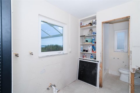 House in Englewood, Florida 2 bedrooms, 109.62 sq.m. № 1680385 - photo 9