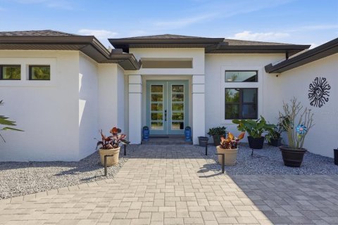 Villa ou maison à vendre à Port Charlotte, Floride: 3 chambres, 181.25 m2 № 2144843 - photo 12