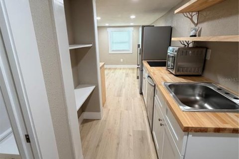 Villa ou maison à louer à Saint Petersburg, Floride: 1 chambre, 25.55 m2 № 2414039 - photo 6