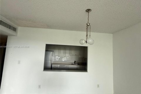 Купить кондоминиум в Санни-Айлс-Бич, Флорида 1 спальня, 93.37м2, № 2060871 - фото 6