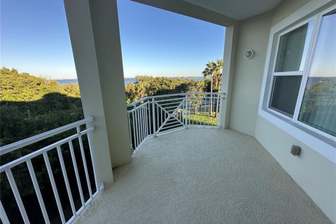 Copropriété à louer à Bradenton, Floride: 2 chambres, 153.29 m2 № 2429246 - photo 5