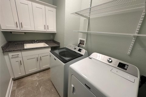Copropriété à louer à Bradenton, Floride: 2 chambres, 153.29 m2 № 2429246 - photo 24