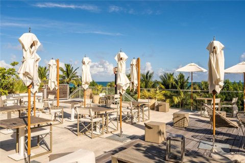 Condominio en venta en Miami Beach, Florida, 1 dormitorio, 81.75 m2 № 2256568 - foto 27