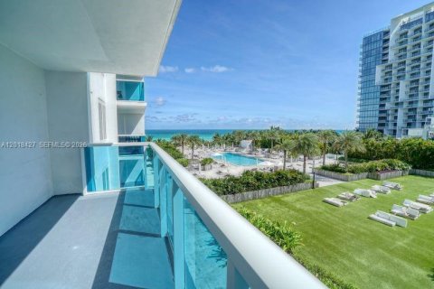 Condominio en venta en Miami Beach, Florida, 1 dormitorio, 81.75 m2 № 2256568 - foto 11
