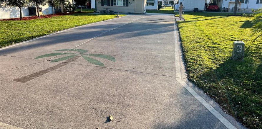 Terreno en Polk City, Florida № 1567555