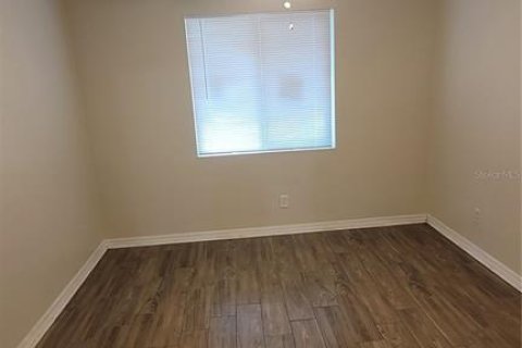 Condominio en alquiler en Brandon, Florida, 2 dormitorios, 85.28 m2 № 1906113 - foto 8