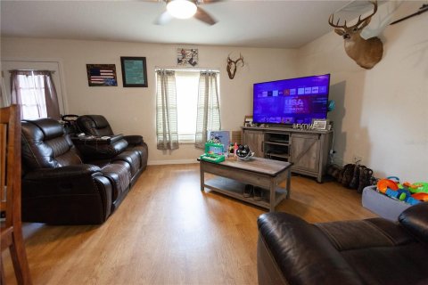 Villa ou maison à vendre à Wildwood, Floride: 2 chambres, 113.15 m2 № 2196526 - photo 6