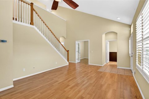 House in Tampa, Florida 3 bedrooms, 182.55 sq.m. № 2102141 - photo 11