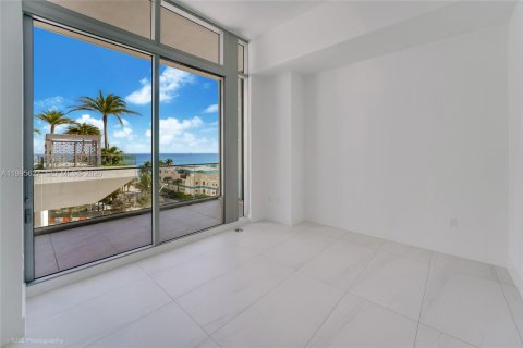 Condominio en alquiler en Fort Lauderdale, Florida, 2 dormitorios, 222.5 m2 № 2064530 - foto 18