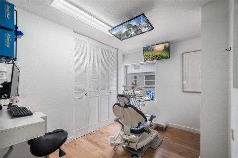 Immobilier commercial à louer à Maitland, Floride: 183.57 m2 № 1917459 - photo 16