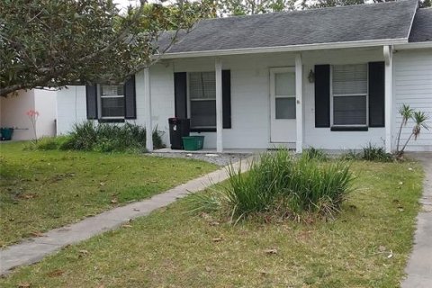 Casa en alquiler en Orlando, Florida, 3 dormitorios, 108.23 m2 № 1853894 - foto 1