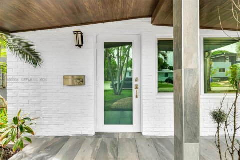 Купить виллу или дом в Майами, Флорида 3 спальни, 118.73м2, № 2064799 - фото 11