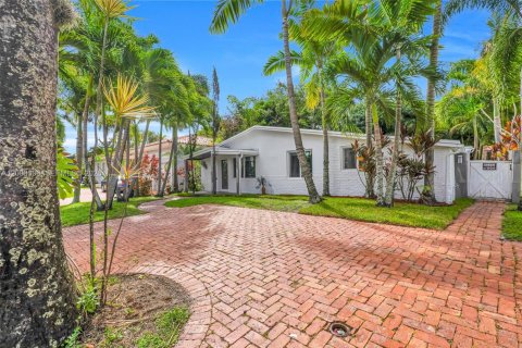 Купить виллу или дом в Майами, Флорида 3 спальни, 118.73м2, № 2064799 - фото 5