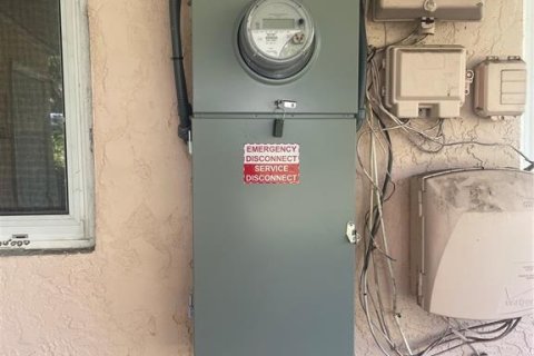 Купить виллу или дом в Сент-Питерсберг, Флорида 3 комнаты, 93.65м2, № 1912293 - фото 13