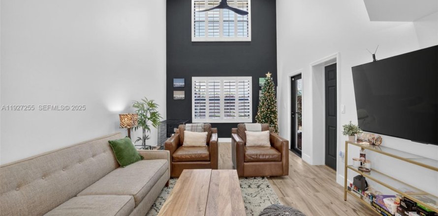 Touwnhouse à Fort Lauderdale, Floride 3 chambres, 130.81 m2 № 1986089