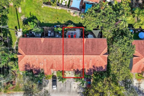 Touwnhouse à vendre à Fort Lauderdale, Floride: 3 chambres, 130.81 m2 № 1986089 - photo 3
