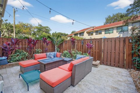 Touwnhouse à vendre à Fort Lauderdale, Floride: 3 chambres, 130.81 m2 № 1986089 - photo 29