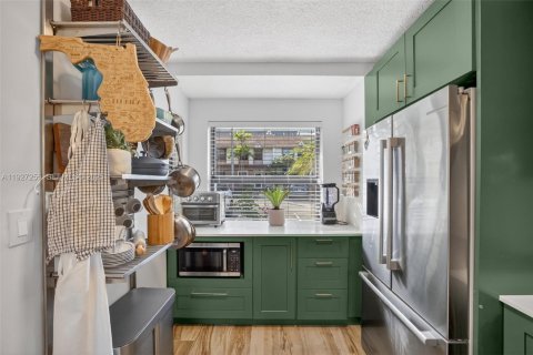 Touwnhouse à vendre à Fort Lauderdale, Floride: 3 chambres, 130.81 m2 № 1986089 - photo 23