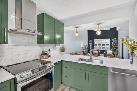 Touwnhouse à vendre à Fort Lauderdale, Floride: 3 chambres, 130.81 m2 № 1986089 - photo 22