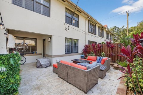 Touwnhouse à vendre à Fort Lauderdale, Floride: 3 chambres, 130.81 m2 № 1986089 - photo 30