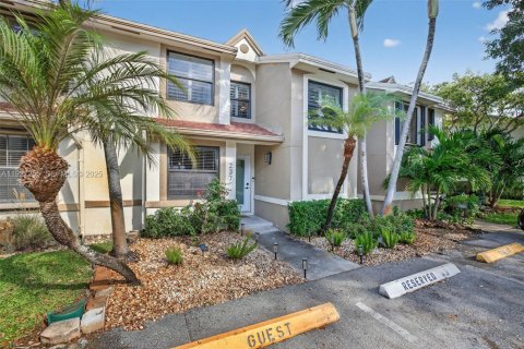 Touwnhouse à vendre à Fort Lauderdale, Floride: 3 chambres, 130.81 m2 № 1986089 - photo 5