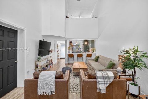 Touwnhouse à vendre à Fort Lauderdale, Floride: 3 chambres, 130.81 m2 № 1986089 - photo 13