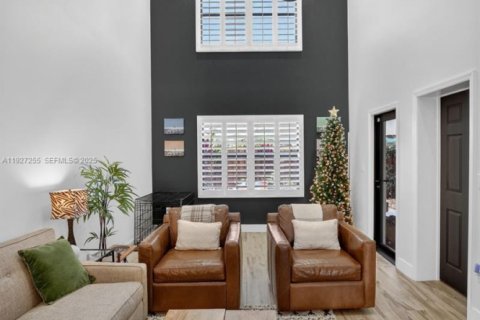 Touwnhouse à vendre à Fort Lauderdale, Floride: 3 chambres, 130.81 m2 № 1986089 - photo 15