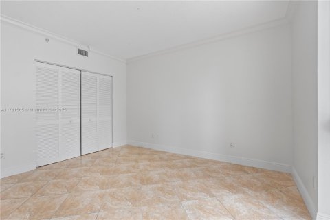 Apartment in Miami, Florida 2 bedrooms, 102.66 sq.m. № 1627107 - photo 16
