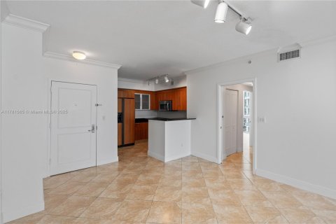 Apartment in Miami, Florida 2 bedrooms, 102.66 sq.m. № 1627107 - photo 7