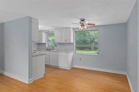 Villa ou maison à vendre à Beverly Hills, Floride: 1 chambre, 62.71 m2 № 1903553 - photo 12