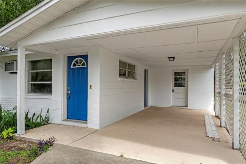 Villa ou maison à vendre à Beverly Hills, Floride: 1 chambre, 62.71 m2 № 1903553 - photo 4