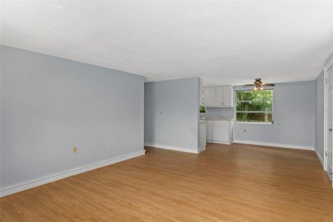 Villa ou maison à vendre à Beverly Hills, Floride: 1 chambre, 62.71 m2 № 1903553 - photo 7