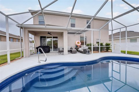 House in Ocala, Florida 5 bedrooms, 372.07 sq.m. № 2095080 - photo 3