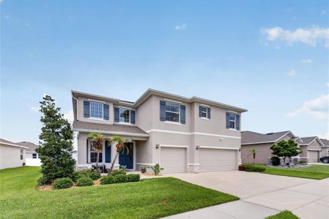 House in Ocala, Florida 5 bedrooms, 372.07 sq.m. № 2095080 - photo 2