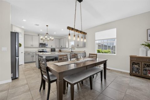House in Ocala, Florida 5 bedrooms, 372.07 sq.m. № 2095080 - photo 12
