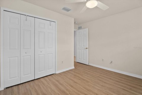 Copropriété à vendre à North Port, Floride: 2 chambres, 108.51 m2 № 2155485 - photo 23